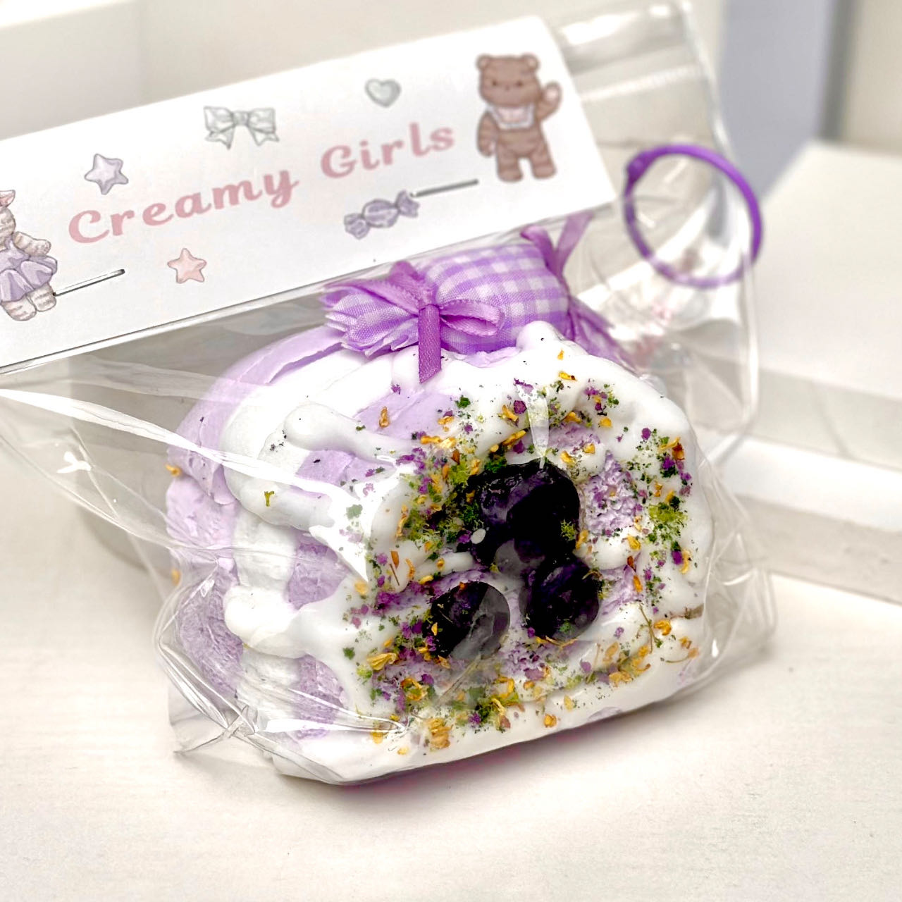 Lavender three-layer small toast
