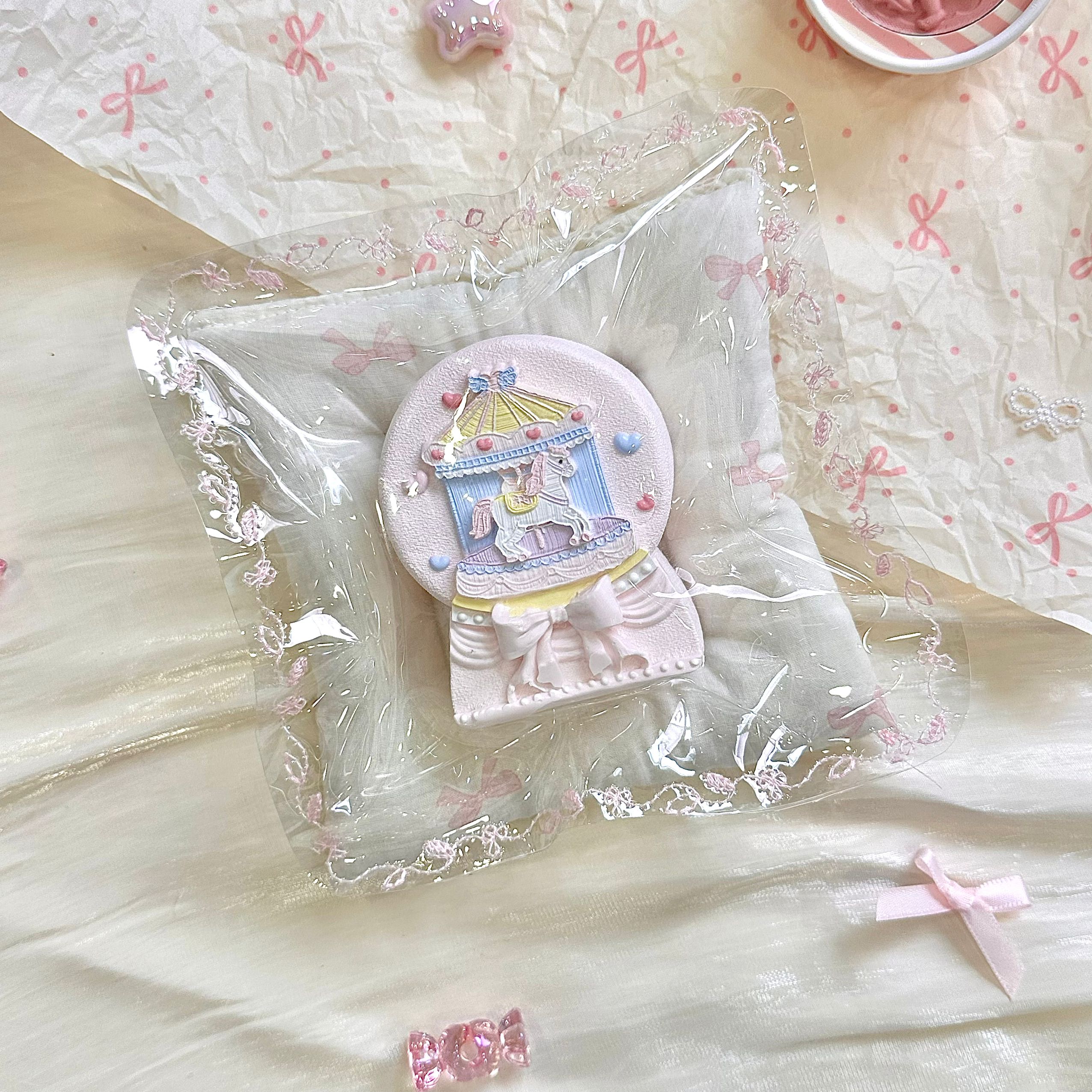 Embroidery - Carousel crystal ball【Thick Cream glue】