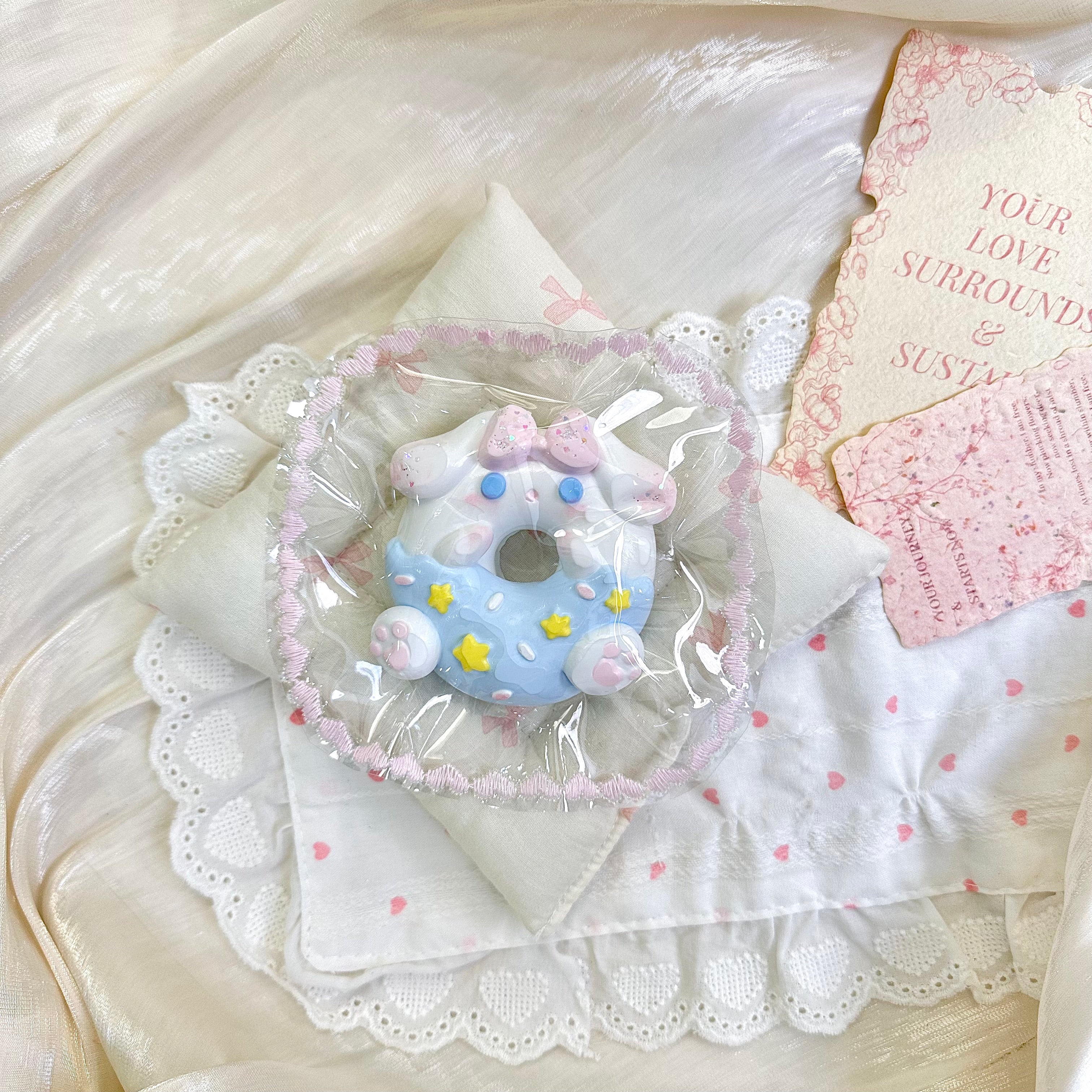 Cinnamon dog-Doughnut【Cream glue】